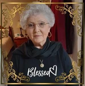 Meet your Posher, Evelyn